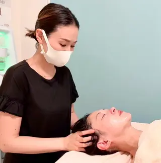 【ハーブピーリング】 Allumentのエステ・リラクイメージ