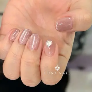 ネイル アトリエ　ミモザ所属・いまむら あかりのネイルデザイン