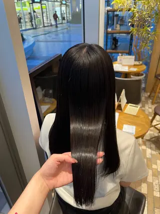 セミロング カラー 🫧Ai/ ロロネー森ノ宮💖のヘアスタイル