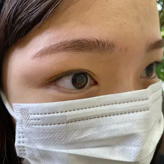 Eyore 櫻木 沙羅の眉毛・アイブロウイメージ