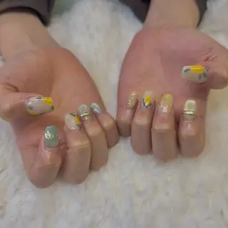 ネイル Rich to 勝川店所属・Rich to 宮里のネイルデザイン