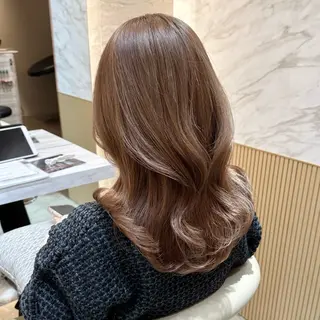 セミロング カラー 韓国ヘア🇰🇷／艶 カラー🫧/木村和生のヘアスタイル