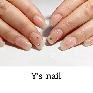 ネイル 手書きが得意🖌️ Y’s  nailのネイルデザイン