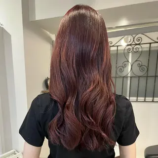 ロング カラー NOEL所属・フェイシャルエステ Utaiのエステ・リラクイメージ