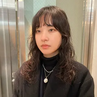 ミディアム パーマ レイヤーカット🪄 ヘアセット🪄シホのヘアスタイル