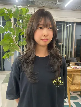 ロング 伊藤 凜のヘアスタイル