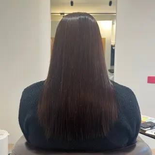 カラー 荒井 茉凜のヘアスタイル