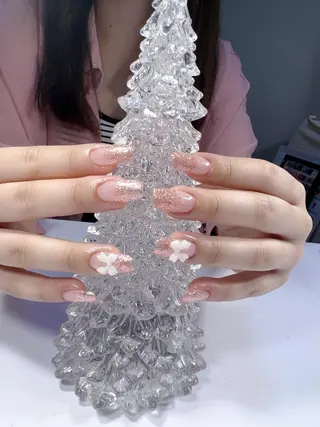 ネイル ネイルサロン ロア旧ジョリーのネイルデザイン