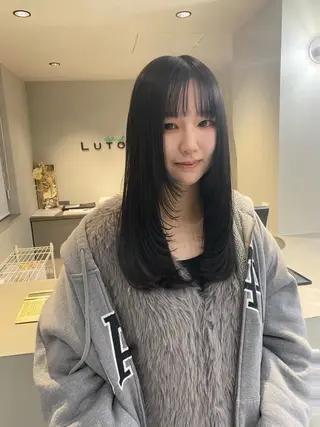 ロング 中村 心春のヘアスタイル