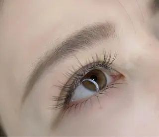 マツエク・マツパ リン リンのネイルデザイン