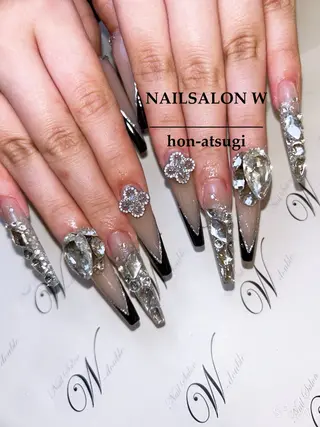 ロング ネイルサロン ダブルのネイルデザイン