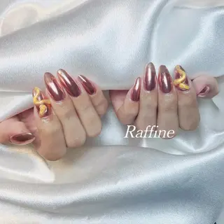 ネイル RAFFINE 月🦋🩵のネイルデザイン