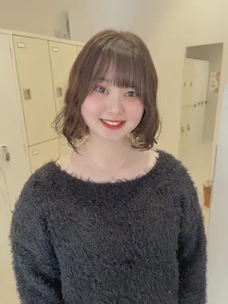 ショート カラー パーマ 透明感カラー🫧🌈 似合わせカット✂︎のヘアスタイル