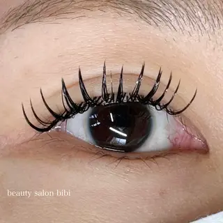 マツエク・マツパ 美容室 美美所属・髙坂 友香のエステ・リラクイメージ