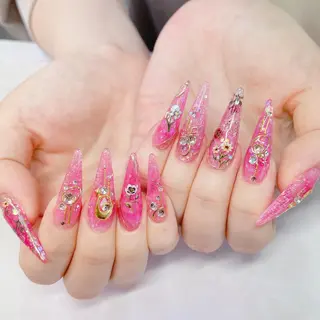 ネイル NailSalonMooN所属・Nail Salon MooNのネイルデザイン