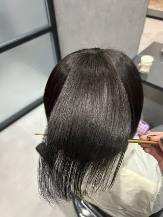 ショート カラー 佐野 彩音のヘアスタイル