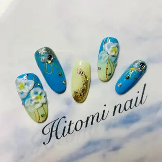 ネイル 大澤 瞳のネイルデザイン