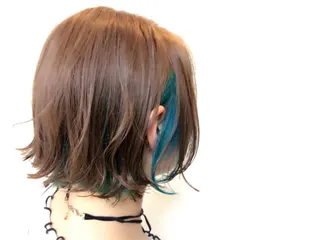 ショート カラー ヘアアレンジ スズキ シオリのヘアスタイル