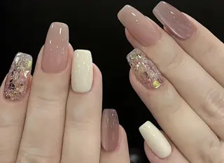 ネイル 🐳彩羽チップ 長さだし専門🐳のネイルデザイン