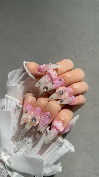 ネイル I-nailロング /ワンホン/キラキラのネイルデザイン