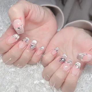 ネイル Nail&eye Belire 新宿のネイルデザイン