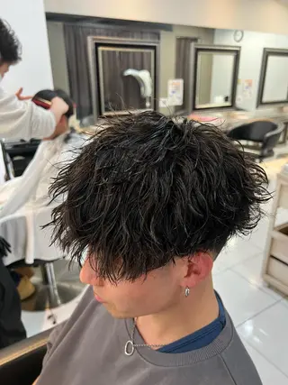 パーマ メンズ パーマ特化美容師 茂木広幸のヘアスタイル