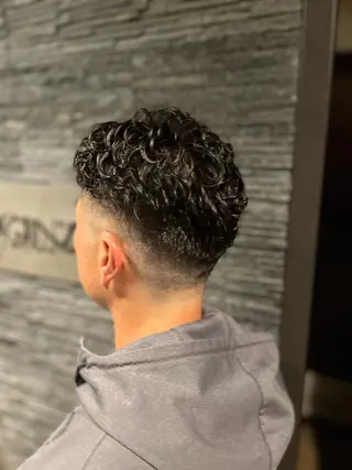 ショート 寺本 竜也のヘアスタイル