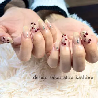 ネイル attra  柏店 suzuのネイルデザイン