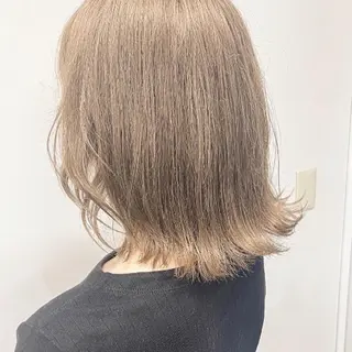 ミディアム カラー ベージュカラー💖 やすひろのヘアスタイル