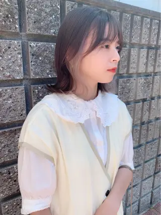 ミディアム カラー レイヤー/顔周り /AKARIのヘアスタイル