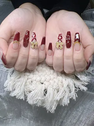 ネイル Lee Nailsのネイルデザイン