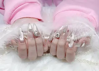 ネイル Floria KANAのネイルデザイン