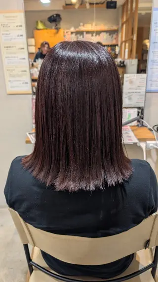 ミディアム カラー 【女性限定】 しおりのヘアスタイル