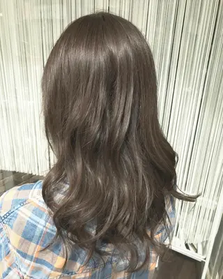 セミロング カラー Parfait 山本のヘアスタイル