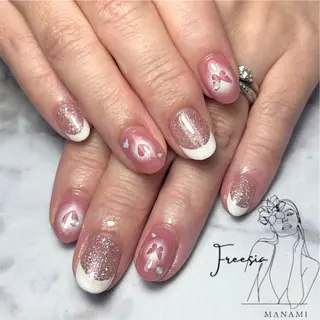 ネイル freesia Manamiのネイルデザイン