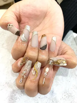 ネイル HAIR MAKE Aila所属・Aila.nail _F_AYUMIのネイルデザイン