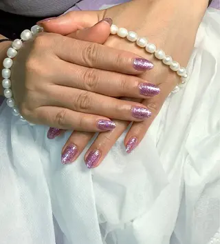 ネイル pink ladyサロン所属・べ にのネイルデザイン