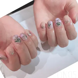 ネイル 園 寛子 （ネイリスト）のネイルデザイン