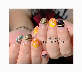 ネイル ﾈｲﾙﾙｰﾑﾘｯｶ 𝐦𝐚𝐲𝐮のネイルデザイン