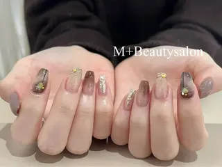 ネイル M+  Beauty Salonのネイルデザイン