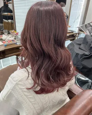 カラー 田中 優のヘアスタイル