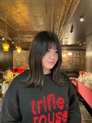 ミディアム カラー ルカ/ ニュアンスヘアのヘアスタイル