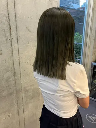 ミディアム カラー 似合わせカットカラー 👩MINAのヘアスタイル