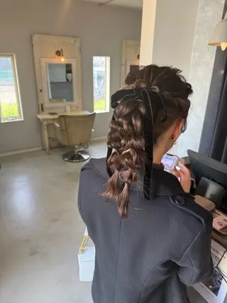 ヘアアレンジ PACE所属・ayumi ／透明感カラーのヘアスタイル