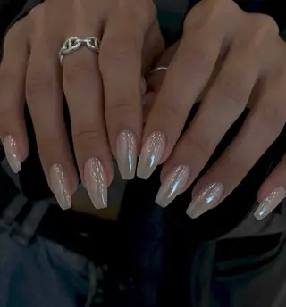 ネイル EMI ANA.CHUOのネイルデザイン