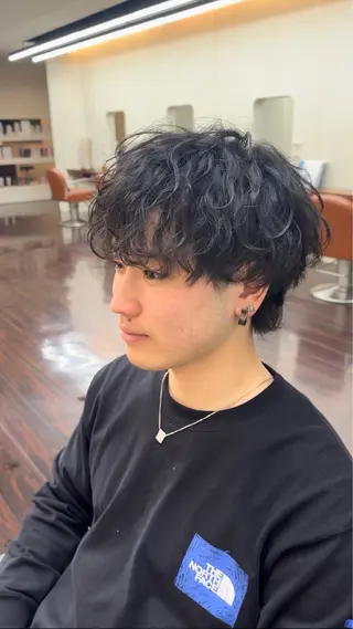 パーマ メンズ modish beauty所属・三好 汰一のヘアスタイル