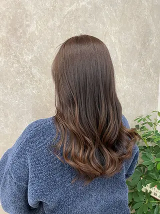 ロング 垢抜け透明感カラー 🌻篠崎梓🌻のヘアスタイル