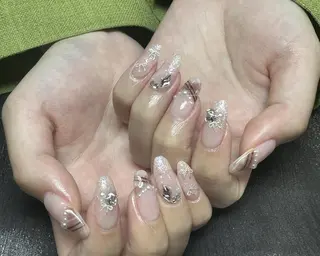 ネイル Kaka_ パラジェル、長さだしのネイルデザイン