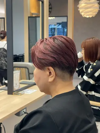 ショート カラー ショートとレイヤーが 好きな人|三浦翔のヘアスタイル