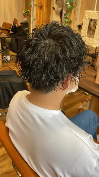 ショート パーマ メンズ Sourire by Tetote 江坂店所属・土畑 博矢のヘアスタイル